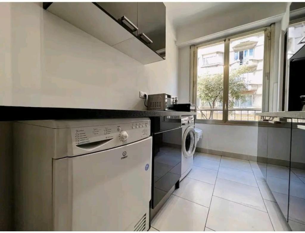 - Promenade Des Anglais - Climatise, 4 Pers Appartement Nice Buitenkant foto
